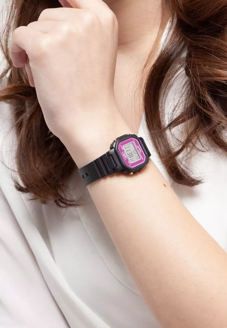 ساعت مچی کاسیو LA-20WH-4ADF